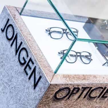 Jongen Opticiens & Optometrie vitrine